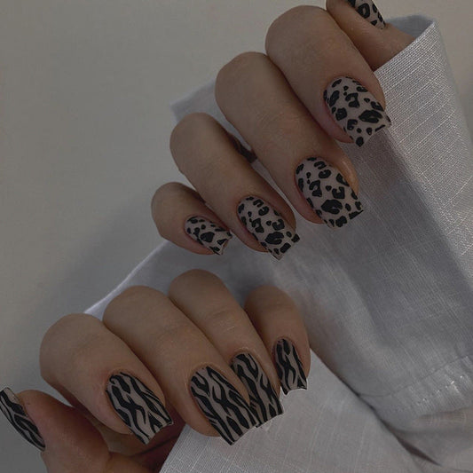 Asymmetric leopard print